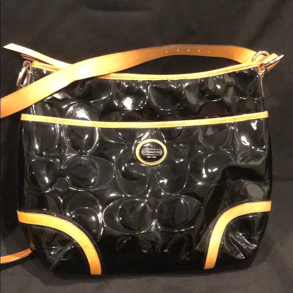 Coach crossover purse